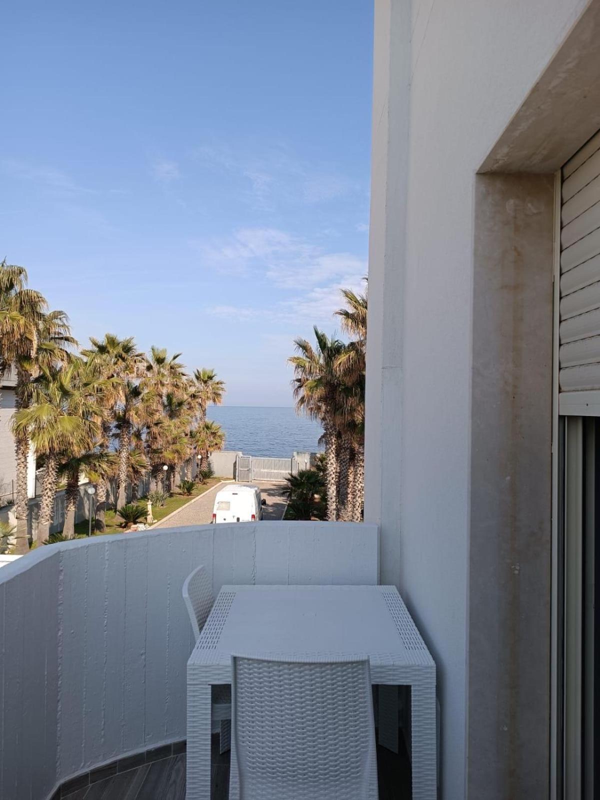 Casa Al Mare Luxury Bed and Breakfast Bari Eksteriør billede